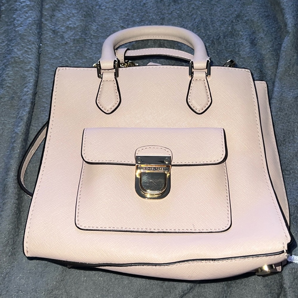 Michael Kors Crossbody Bag